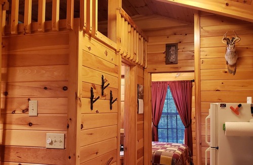 Waynesville Cabin | Clean, private cabin just 3 miles to Waynesville on a paved road. 1 of 2 cabins