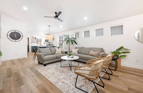 Southwest Ada County Alliance House | Clean & Quiet! Game Room, Near Freeway Access, Airport, Micron & More!