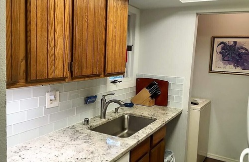 Taku - Campbell Condo | Clean/Quiet Top Floor, Heated Parking, Near Trails!