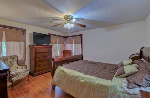 Center Ridge Other | Clean, Safe, Comfortable Housing - Outdoorsman's/woman's Dream