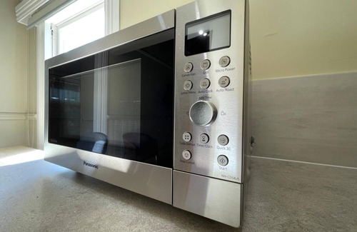 Seymour House | Clean, secure studio