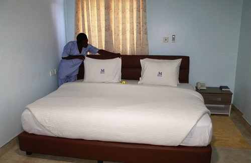 Obuasi House | Clean & Serene Atmosphere for Business and Leisure