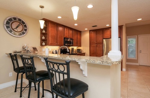 Sawgrass Condo | Clean/updated - fast WiFi - Sawgrass Country Club Booking fast! - TPC across A1a