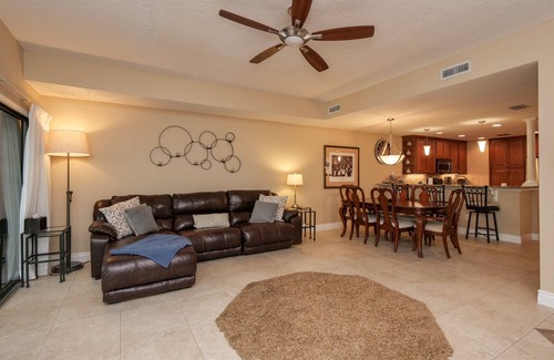 Sawgrass Condo | Clean/updated - fast WiFi - Sawgrass Country Club Booking fast! - TPC across A1a