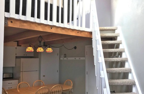 Wildernest Condo | Clean with awesome views. Great for familys ,Sleeps 8