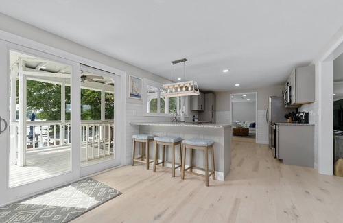Mount Holly House | *CLEANING FEE WAIVED on 5+ Night Stay!* Hot Tub, Dock, Fire Pit Beach/Pool