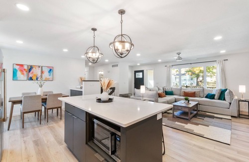 Clear Lake House | Clear Lake Escape
