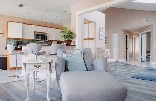 Sanford House | Clear Lake Front home near Orlando/Sanford SFB Boombah