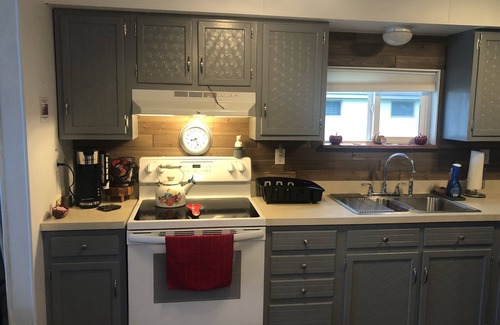 Moran Cottage | Clear Waters Lakefront Cottage- On the Water-near - Mackinaw City
