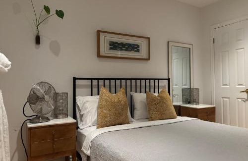 Rexdale House | Clearbrooke Gem- Bright Private Bedroom close to YYZ