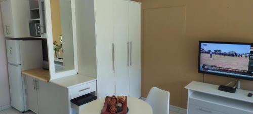 Beacon Bay Apartment | Clearview Estuary Apartment 1