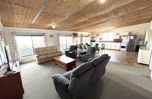 Port Victoria House | Clearview Shack - Entire Home in Port Victoria