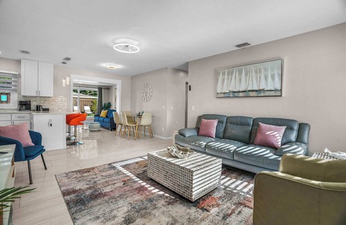 Clearwater House | Clearwater Escape Pool Spa Pet Friendly