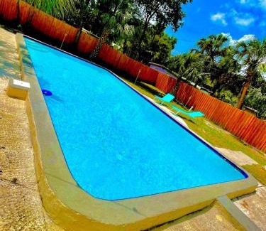 Clearwater House | Clearwater Hideaway w Huge Lap POOL 7 min to BEACH