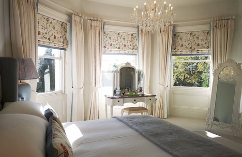 Gainsborough Bed & Breakfast | Cleatham Hall