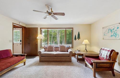 Eagle River Apartment | Cleerwood Village #251