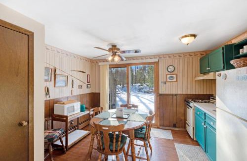 Eagle River Apartment | Cleerwood Village #264