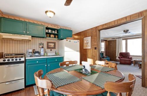 Eagle River Apartment | Cleerwood Village #264