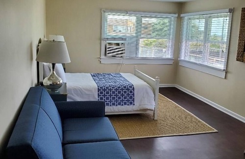 Ocean Beach Hotel | Clegg's Hotel