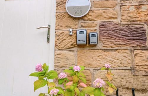 Sandsend House | Clematis Cottage