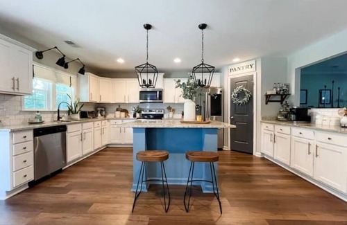 Central House | Clemson Gameday Home w/Pool