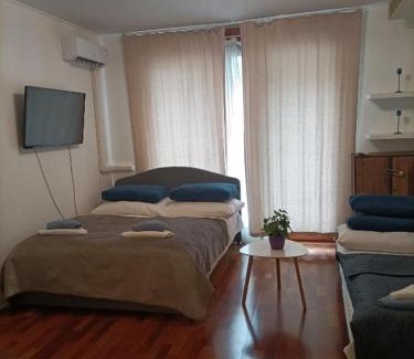 Ujlipotvaros Apartment | Cleopatra Apartment Budapest