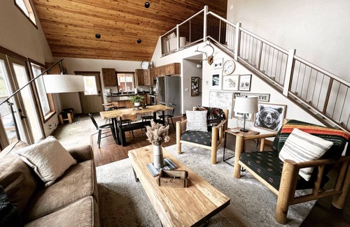 Rexford Cabin | Cleveland Cabin with Mountain Views & Lake Access