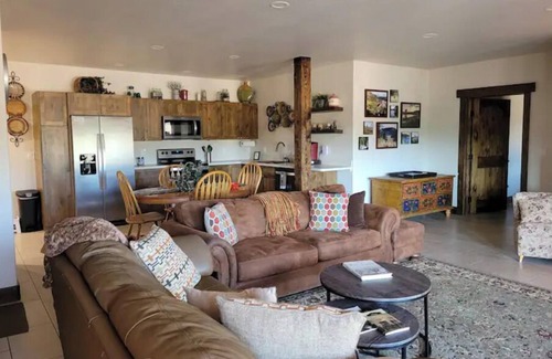 Meeker House | Cleveland Place