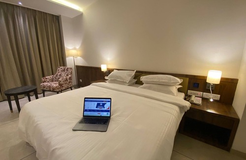 Dhuva Hotel | Click Hotel LH Seven Morbi