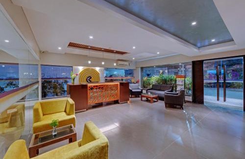 Sayajiganj Hotel | Click Hotel Vadodara 4 mins walk for the Railway Station