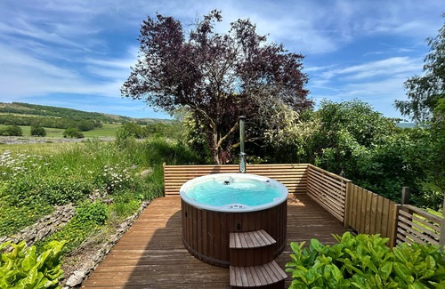 Little Longstone House | Cliff House overlooking Monsal Head, near Bakewell. Sleeps up to 32 guests.
