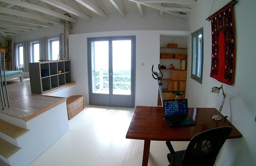 Kali Vrysi House | Cliff House: Unique, contemporary villa with guesthouse, breathtaking sea views