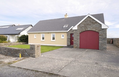 Liscannor House | Cliff Lodge - Best views in Liscannor!