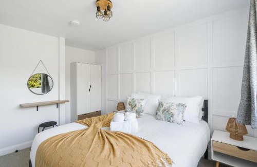 Seaford House | Cliff Rise