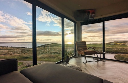 Ballycastle Cabin | Cliff Top Retreat with Private Hot tub (Cab2)