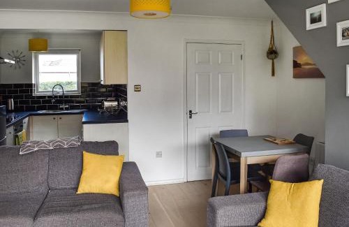 Hopton House | Cliff Top Villa