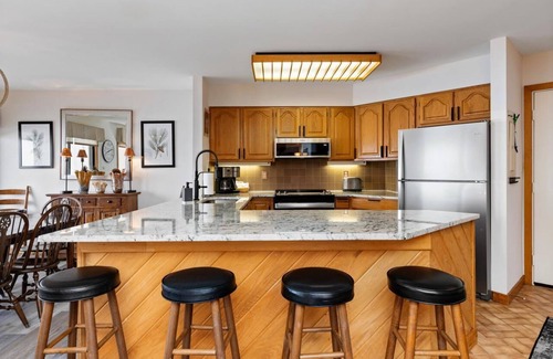 Nellysford Condo | Cliffs 07 with Wintergreen Advantage
