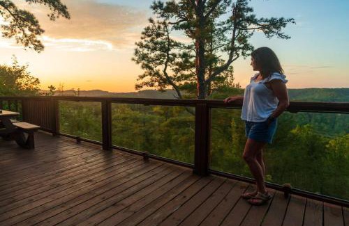 Pine Ridge House | Cliffside Family Retreat with View