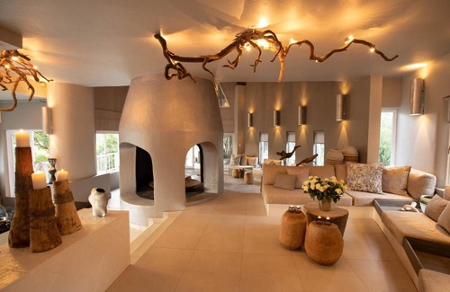 Vaalwater Resort | Clifftop Exclusive Safari Hideaway