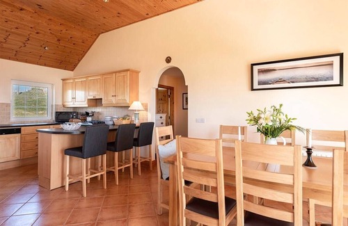 Dingle House | Clifftop House 4 bedroom house VRBO