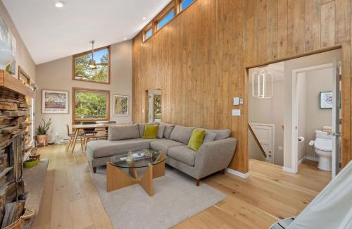 Windcliff Estates Apartment | Cliffview Luxury Vacation Rental at Windcliff home
