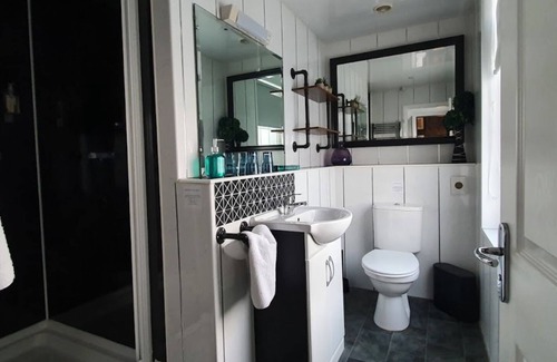 South Shields Bed & Breakfast | Clifton Guest House