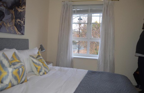 Northampton Apartment | Clifton home