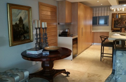 Clifton Apartment | Clifton Spectacular Ocean View Apartment