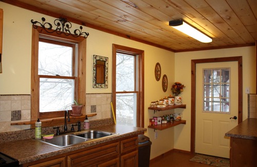 Pine Ridge House | Climb On Inn-RRG- 3BD & 2BA - Outdoor Adventure Paradise- Pet Friendly -Cozy