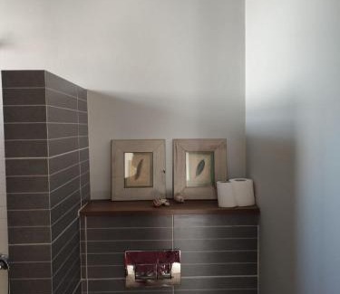 Kamari Apartment | Climbers' Nest 'with sea and rock views and private pool'