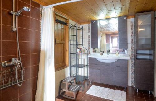 Kipoi Villa | Clio's Stone House