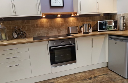 Tidenham Cottage | Clock Cottage - Luxury 2 bed Holiday Let
