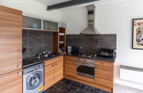 Warrington Condo | Clock Towers, Stockton Heath, Warrington, Parking, Wifi
