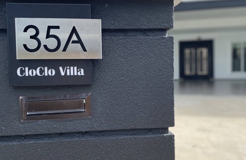 Bukit Baru Villa | CloClo Villa - Truly Cuti-Cuti Melaka - 24pax